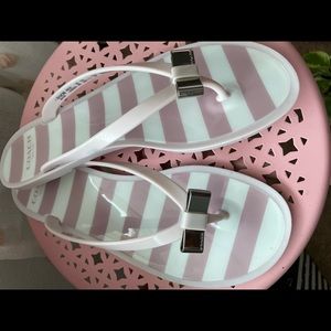 Coach women’s thong jelly sandal size 8